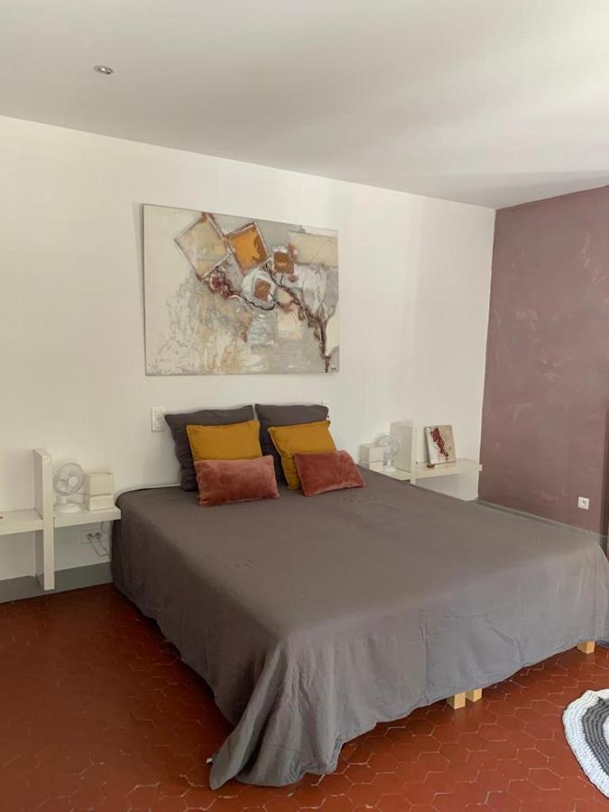Cabannes Mas Carita B&B 외부 사진