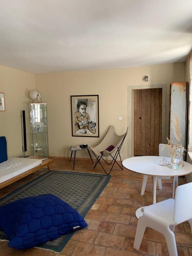 Cabannes Mas Carita B&B 외부 사진